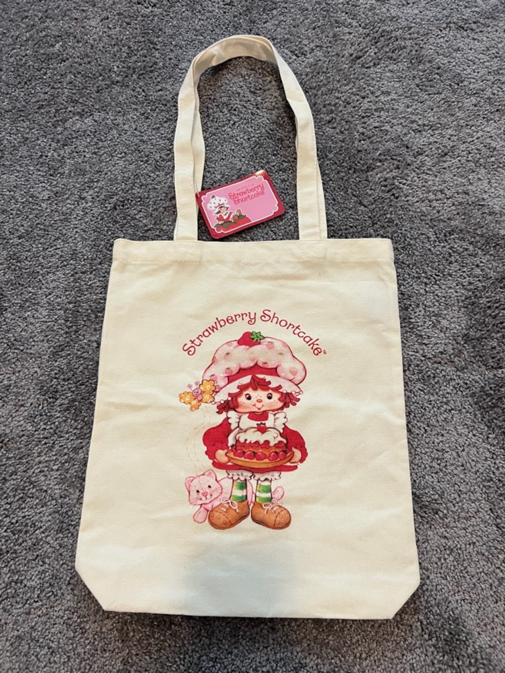 Strawberry Shortcake Cream Canvas Tote NWT - Picture 1 of 6